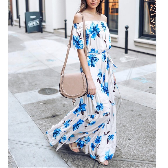 ✨HP✨ Blue floral off shoulder maxi dress - Picture 2 of 7